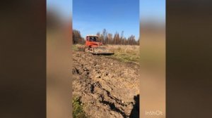 УСТРОЙСТВО ДОРОГИ НА ФЕРМЕ. ВСПАШКА ЦЕЛИНЫ ПЛУГОМ