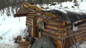 Доделываем охотничью избу.