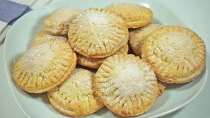 Простое ПЕЧЕНЬЕ со сгущенкой/ Вкусно и просто/Simple COOKIES with condensed