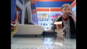 БАБУШКА ПОКУПАЕТ ТЕЛЕФОН. ДО СЛЕЗ