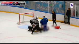 Врачи спасли хоккеиста, которому соперник коньком разрезал шею
