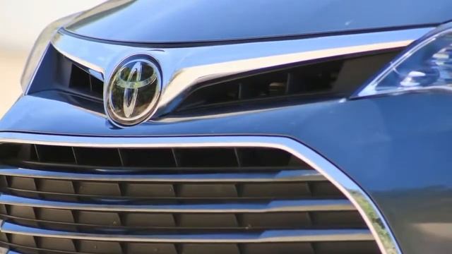 Awesome!!! New in this year 2018 TOYOTA AVALON Limited | regular car reviews смотреть онлайн