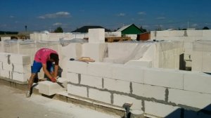 Стены из газоблока своими руками. 6-10 ряд. Делаем леса из поддонов