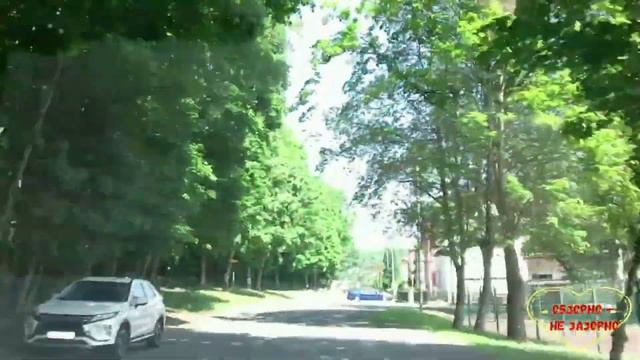 Лена и Ваня LIFE.  Молча блокирует. Обзор влогов. 10 04 2023 Лена