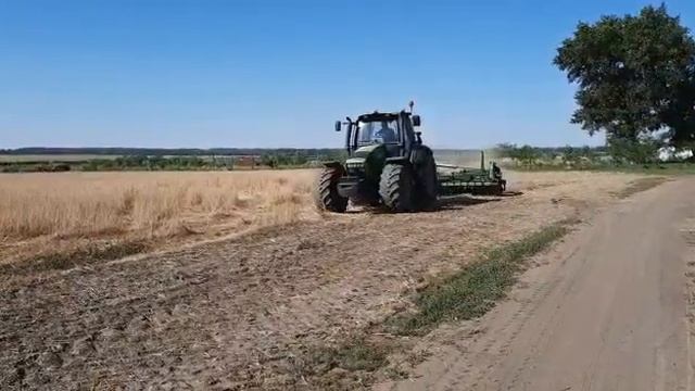 Прицепная дисковая борона amazone Catros 5501-Т в работе смотреть онлайн