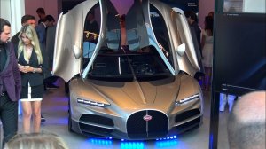Как был представлен ПЕРВЫЙ BUGATTI TOURBILLON  в Монако будущим покупателям!!