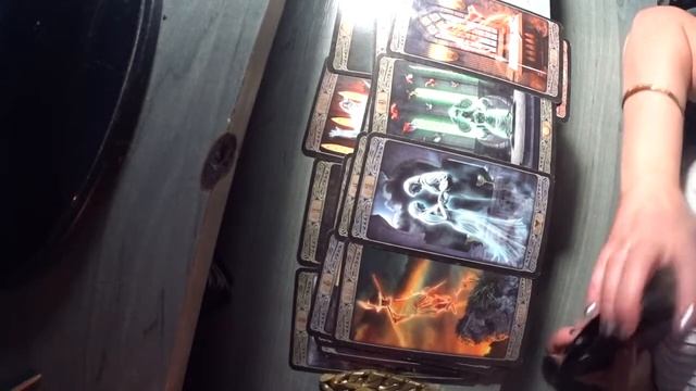 СПИРИТИЧЕСКИЙ СЕАНС РАЗГОВОР С ДУШОЙ УМЕРШЕГО ЧЕЛОВЕКА ЧТО ОН ХОЧЕТ ВАМ ПЕРЕДАТЬ смотреть онлайн