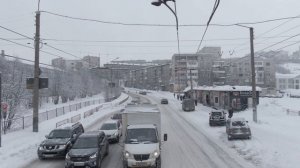 Мурманск - Murmansk. Перекрёсток проспект Кирова - ул. Марата. Люди спешат домой