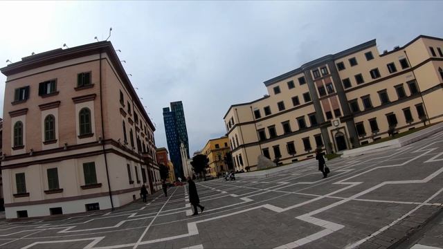 Albania, exploring Tirana and a Zorki 4k ?? смотреть онлайн