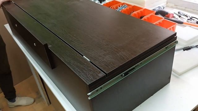 Сборка кухонного уголка, со спальным местом. смотреть онлайн