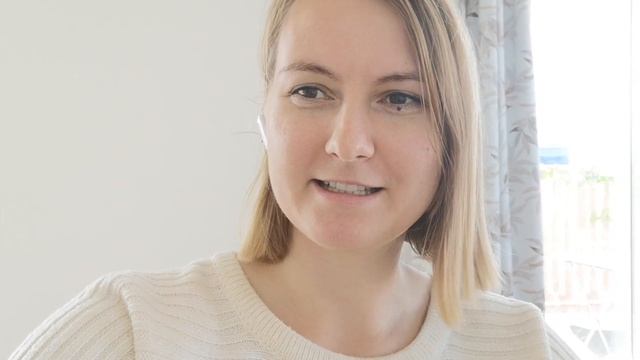 НАУШНИКИ ДЛЯ ПЕРЕВОДА │ Timekettle WT2 Edge │КОНКУРЕНЦИЯ УЧИТЕЛЯМ? │Translator Earbuds смотреть онлайн