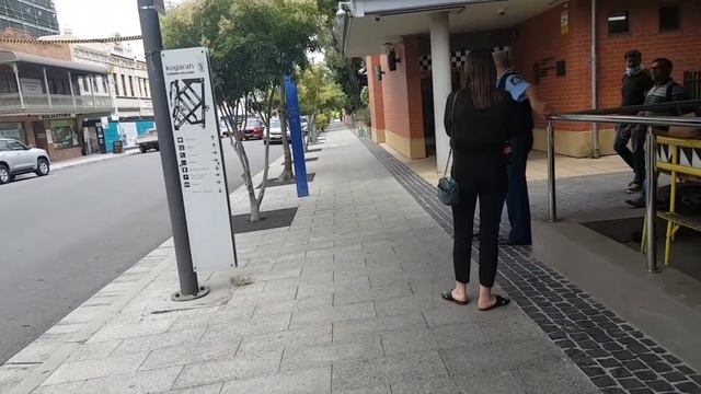 Голь на выдумку хитра.Сделала из маски козырёк.Жизнь в Австралии.Элла Австралия 2021 смотреть онлайн