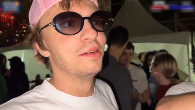 ПАРАДЕЕВИЧ ВСТРЕТИЛ МАЙОТА смотреть онлайн