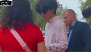 BTS  О БОЖЕ , Тэхён и Лиса вместе делают покупки в магазине Celine...