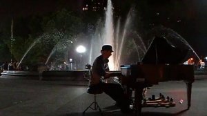 Colin Huggins plays Washington Square, NYC