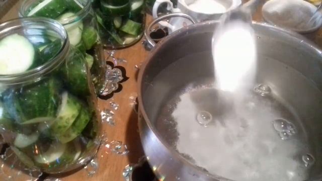 МАРИНОВАННЫЕ ХРУСТЯЩИЕ ОГУРЦЫ КОЛЕЧКАМИ НА ЗИМУ/невероятно вкусные