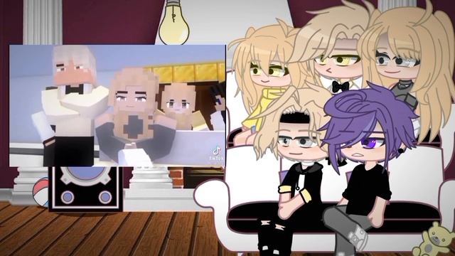 YeosM Lay's parents (+Lay and Kye) react to him {Kye x Lay} .