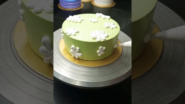 #Dropping# flower design# cake decoration #cake icing