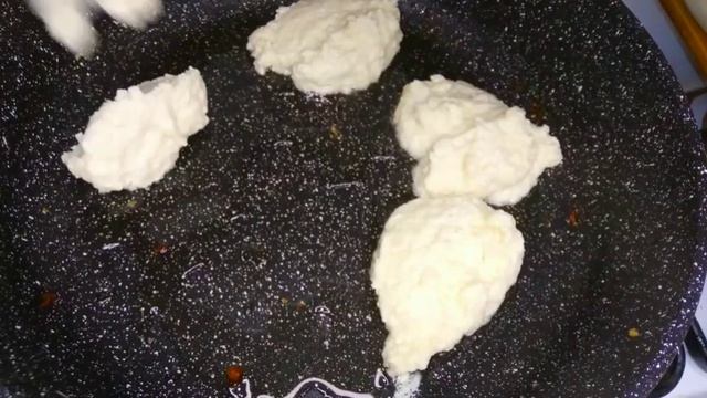 БЕЗ МУКИ  БЕЗ ДРОЖЖЕЙ ТЕСТО НА КЕФИРЕ.ПЫШНЫЙ ЗАВТРАК ВКУСНЕЕ, ЧЕМ ОБЫЧНЫЕ ОЛАДЬИ.no flour no yeast