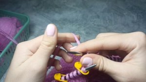 МК Капор спицами из пуха норки с большим треугольным снудом подробный МК