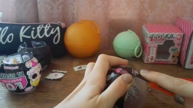 Открываю чёрный шар Lil sisters смотреть онлайн