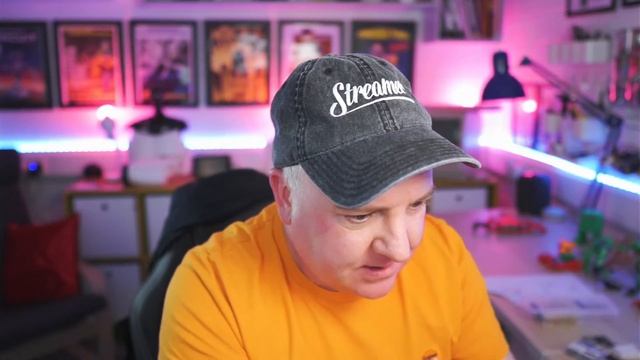 Raspberry Pi Pico, 7 Segment Displays and 74hc595 shift registers смотреть онлайн