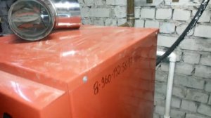 На отработанном масле котёл Кчм-5-40.