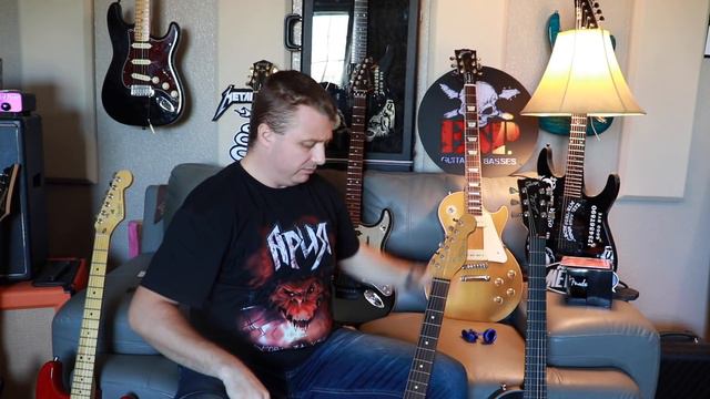 GIBSON или FENDER?! смотреть онлайн