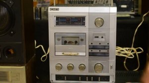 Стереофонический магнитофон "Комета-225-1"