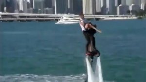 Красивый танец на воде Flyboard