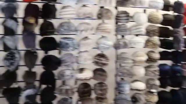 Выставка "1000 шапок" смотреть онлайн