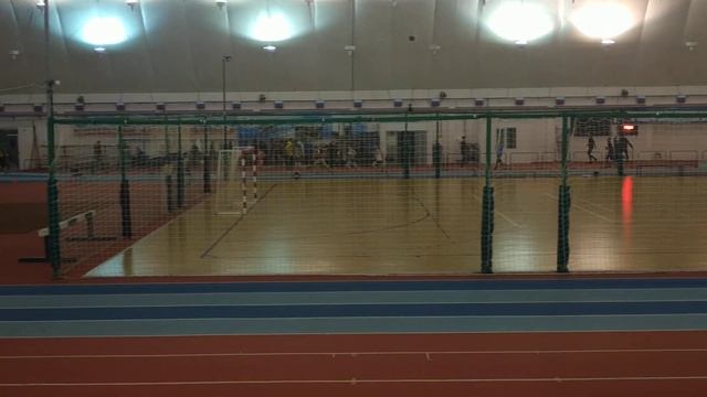 Открытый турнир города Ярославля по бегу. 20.11.2022 1000м, женщины, 2й забег смотреть онлайн