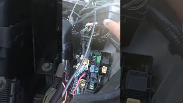 Pathfinder con problemas de ventiladores   By Autotronica GAONA смотреть онлайн