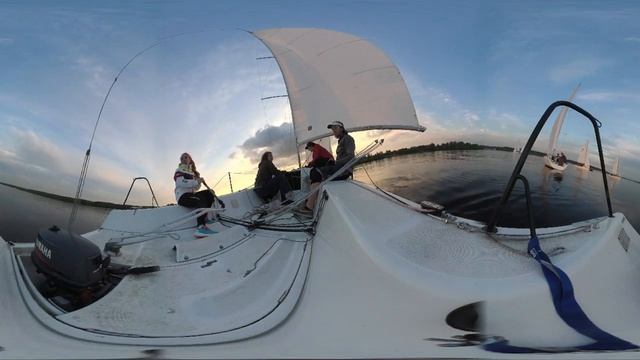 матч рейс Даня смотреть онлайн