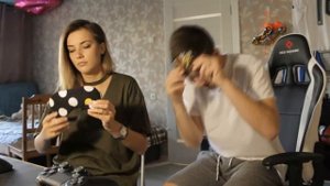 ДЕВУШКА ПРОТИВ ПАРНЯ / FIFA 18 НА НАКАЗАНИЕ