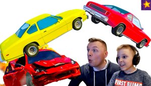 НЕ СЛОМАЙ МАШИНКИ !!! Заезды, прыжки и столкновения на машинках Видео для детей