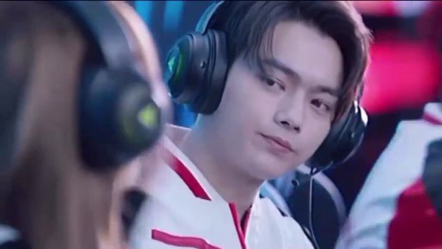 Счастливые моменты из дорамы влюбится в твою улыбку смотреть онлайн