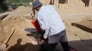 Реальное производство кирпича на самодельном станке в домашних условиях