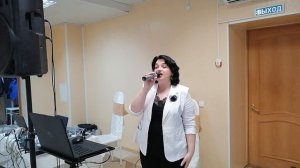 "Цветы без повода"