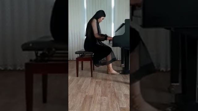 И.С.Бах.Трехголосная инвенция соль минор смотреть онлайн