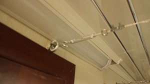 Установка светодиодной Led панели на струнах - освещение комнаты