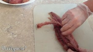 Чистим и солим селедку быстро, просто и очень вкусно. Как почистить селедку. Вкусный посол рыбы.