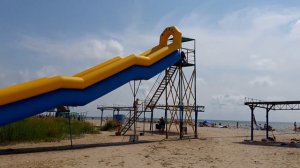 🎢 Горка на пляже в Приморске. Аттракцион для детей и взрослых. Водная горка. Обзор Poly