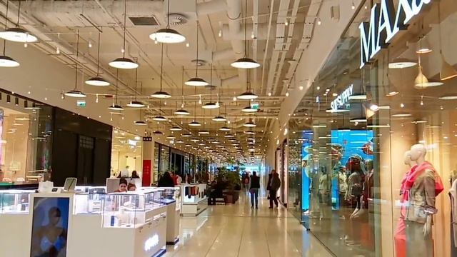 ТЦ "АВИАПАРК". АКВАРИУМ, КОТОРЫЙ "ПОПАЛ" В КНИГУ РЕКОРДОВ ГИННЕССА. МУРЕНА НАСТЯ. смотреть онлайн