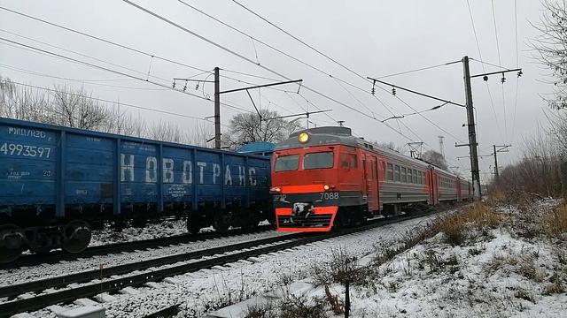 Электропоезд ЭР2Р-7088 сообщением Рязань-1 - Сасово смотреть онлайн