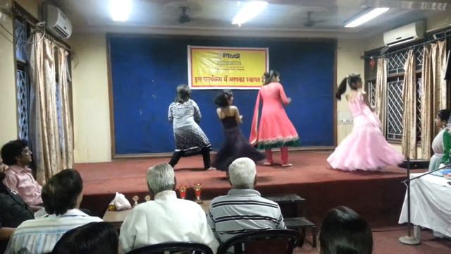 Khushi dance