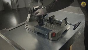 Отрезная машина по металлу BOSCH GCD 12 JL Professional