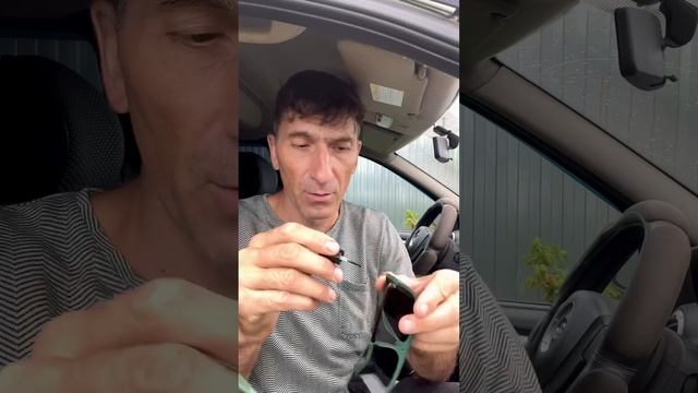 Самый полезный лайфхак для тех, кто носит очки ? смотреть онлайн