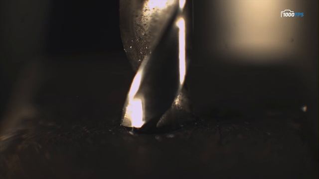 СВЕРЛО в РАБОТЕ | ЗАМЕДЛЕННАЯ СЪЕМКА | 1000 FPS смотреть онлайн