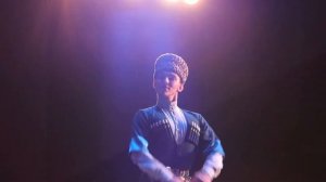 Солист государственного фольклорного ансамбля песни и танца "Нохчо" Лом-Али Шахбиев